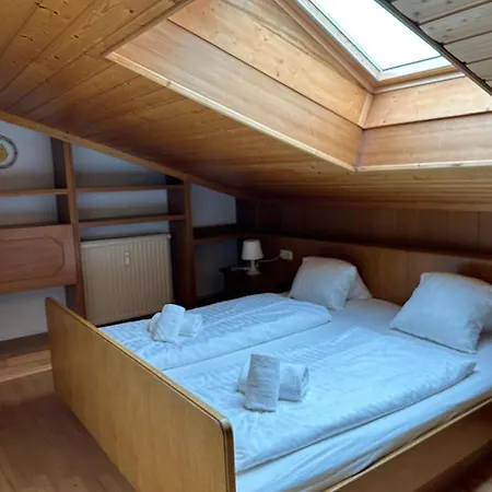 Und Therme 1 Appartement *