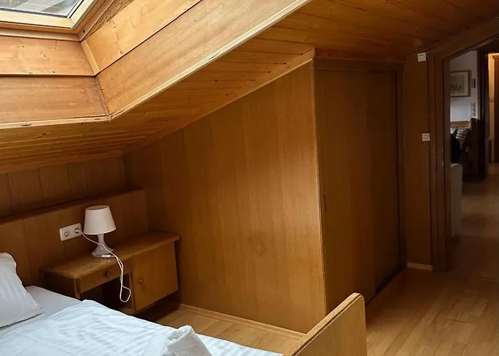 Und Therme 1 דירה *